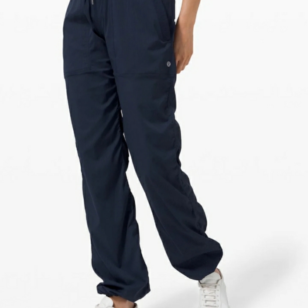 **SOLD**Lululemon dance studio